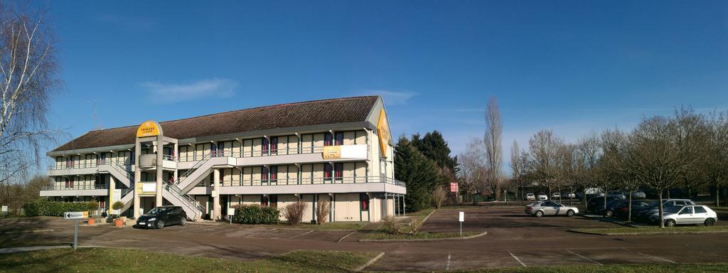 Premiere Classe Avallon Sauvigny-le-Bois Exterior foto